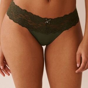 *3/$15*Green Lace and Mesh Thong Panty-NWT